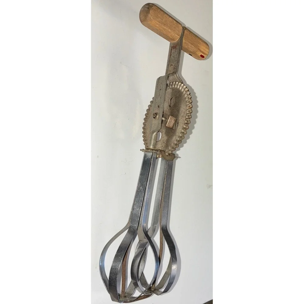 A&J High Speed Super Center‎ Drive Hand Mixer Egg Beater Wooden Handles Vintage